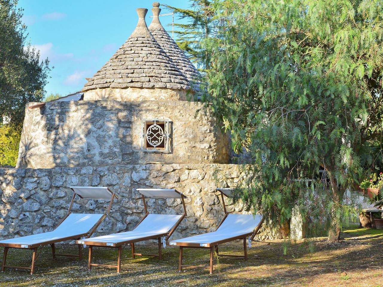 Trullo Alcova  in der Nähe des Meeres in San Vito dei Normanni, Salento