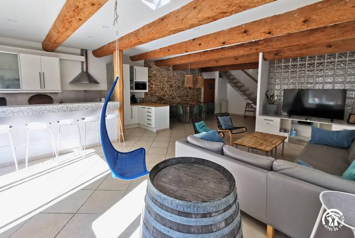Gîte pour 8 personnes, avec Jardin