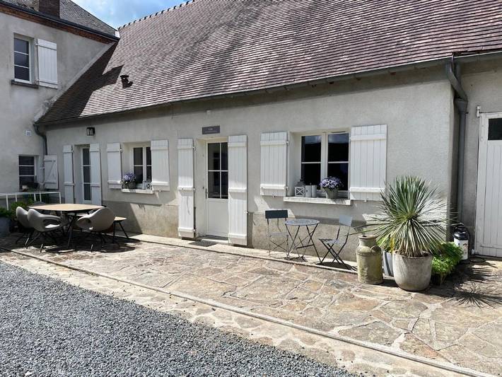 Location de vacances pour 4 personnes, avec piscine ainsi que vue et jardin, animaux acceptés à Moutier-Malcard - 4