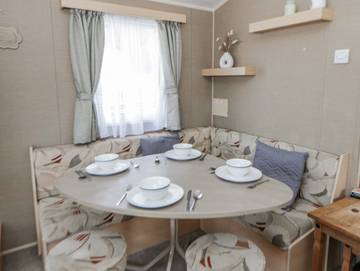 Glamping for 4 People in Ceredigion, Mid-Wales, Photo 4