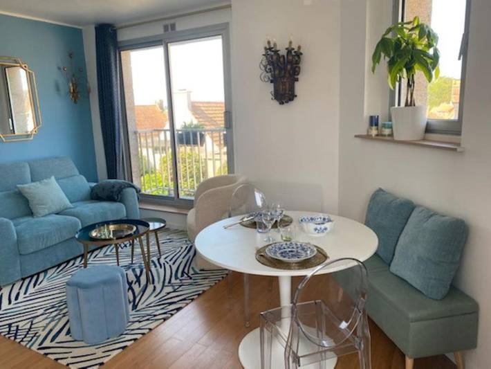 Gîte pour 2 personnes, avec balcon dans Plage Saint-Guirec