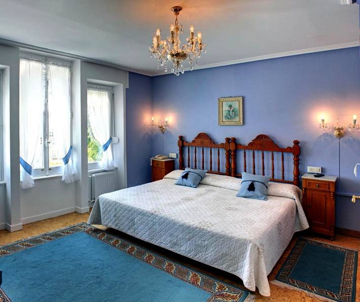 Hôtel pour 3 personnes, avec jardin ainsi que piscine et vue dans Luarca - 2