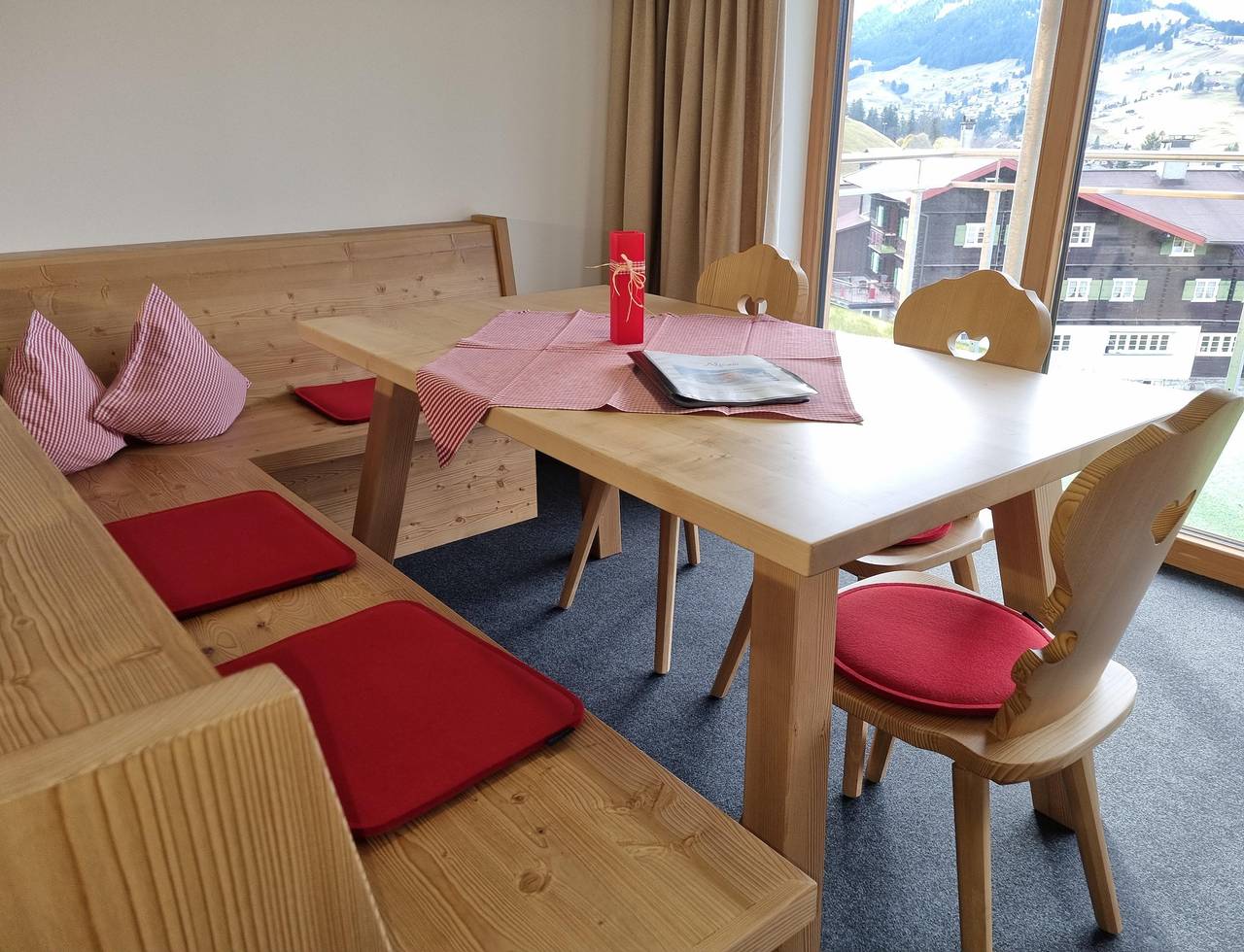Entire holiday apartment, Appartement "1" - 2 Schlafräume, Dusche, Wc in Riezlern, Mittelberg
