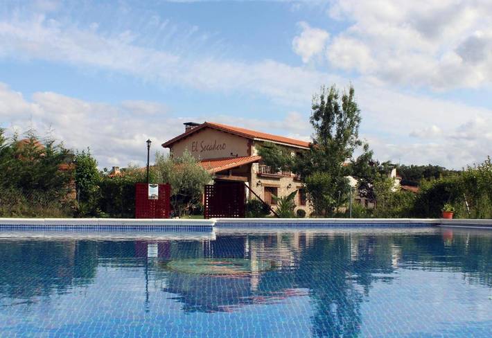 Casa rural para 8 personas, con Balcón y Terraza además de Jardín y Piscina en Jarandilla de la Vera