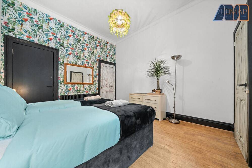 Modern 2 Bed Sleep 4 In Gourock in Gourock, Inverclyde