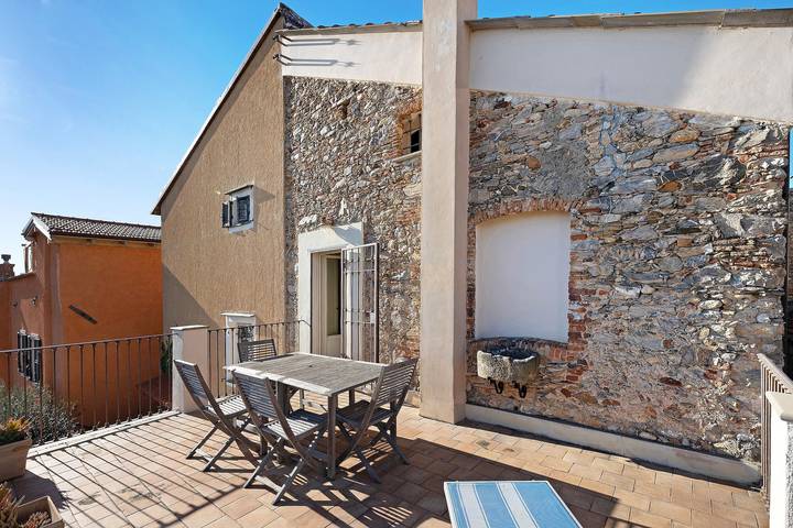 Gîte pour 7 personnes, avec balcon à Albenga - 2
