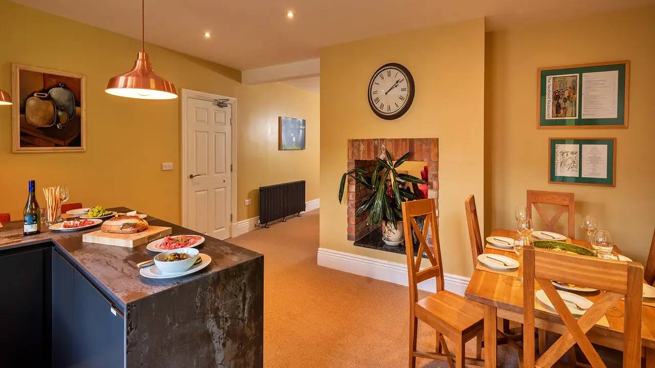 Entire holiday apartment, Ferienwohnung für 6 Personen (100 m²) in Buxton in Buxton, Derbyshire