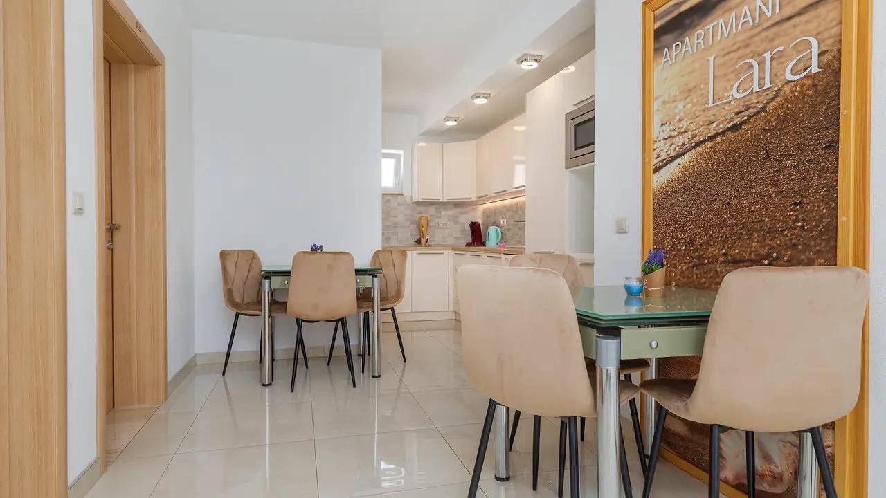 Geheel vakantieappartement, Ferienwohnung für 7 Personen (53 m²) in Tucepi in Tučepi, Makarska Riviera