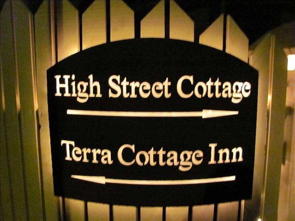 Cottage for 4 Guests in Ashland, Oregon