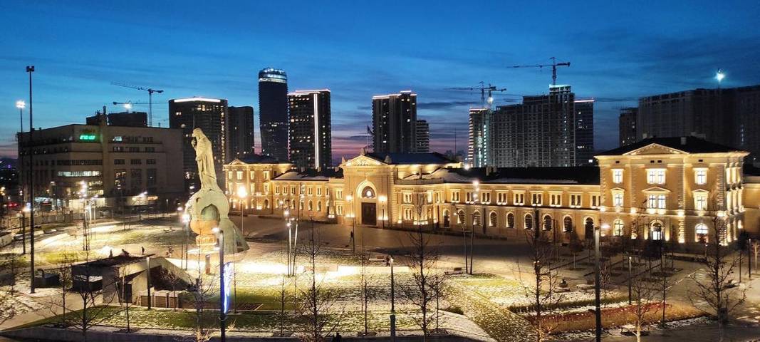 Apartament wakacyjny dla 4 osób, z jacuzzi w Belgrad
