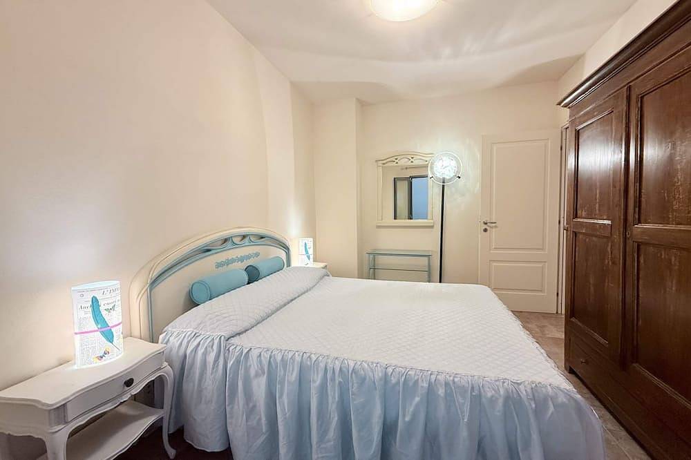 Villa Montefontane - \"Camelia Apartment\" - near Bordighera in San Giacomo (Camporosso), Camporosso