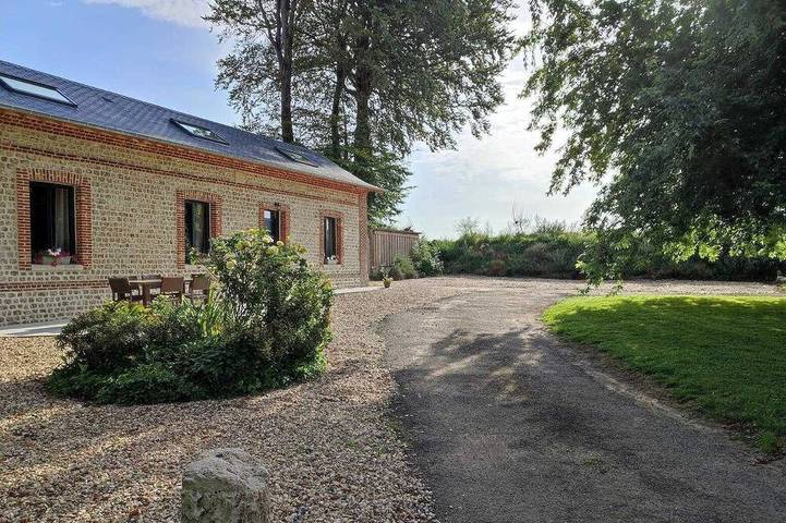 Gîte pour 6 personnes, avec jardin à Écretteville-lès-Baons