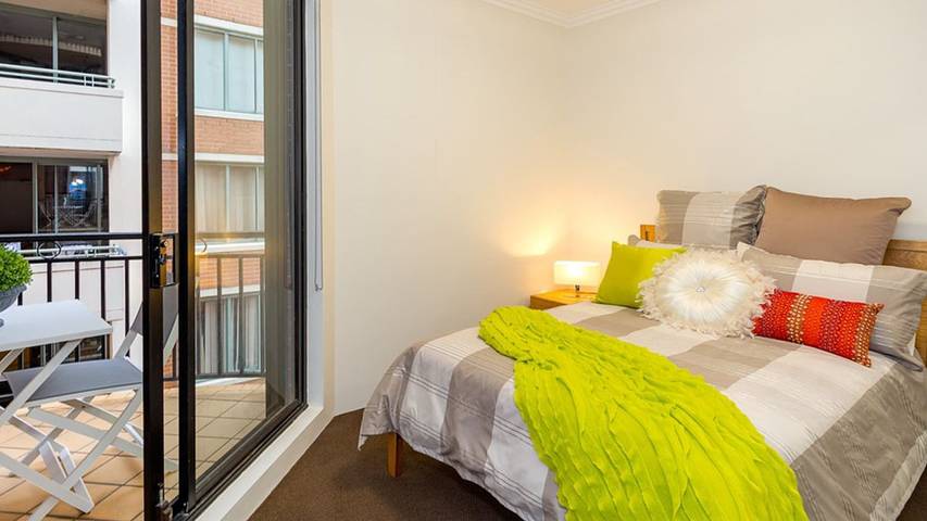 Holiday apartment for 4 people, with balcony/terrace in Sydney