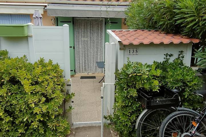 Gîte pour 4 personnes, avec jardin dans Plages des Cabanes de Fleury - 4