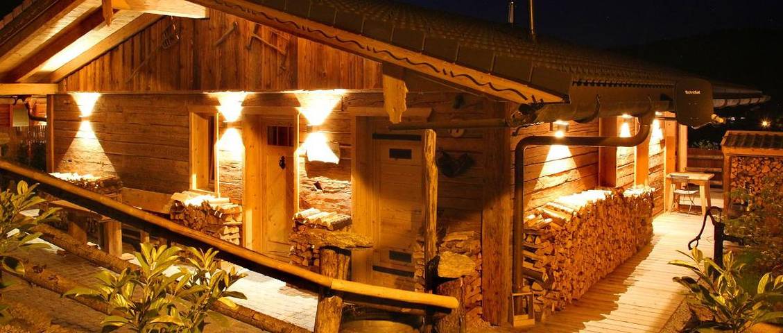 Ferienhaus für 2 Personen, mit Pool und Whirlpool sowie Garten und Sauna in Europa - 2