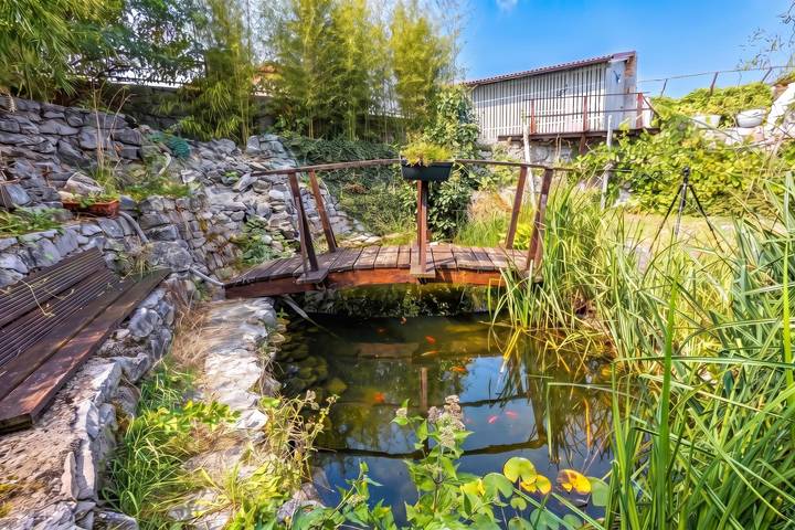 Ganze Wohnung, Villa Salamander Suite - Garden & Ev charger in Komein, Küste und Karst