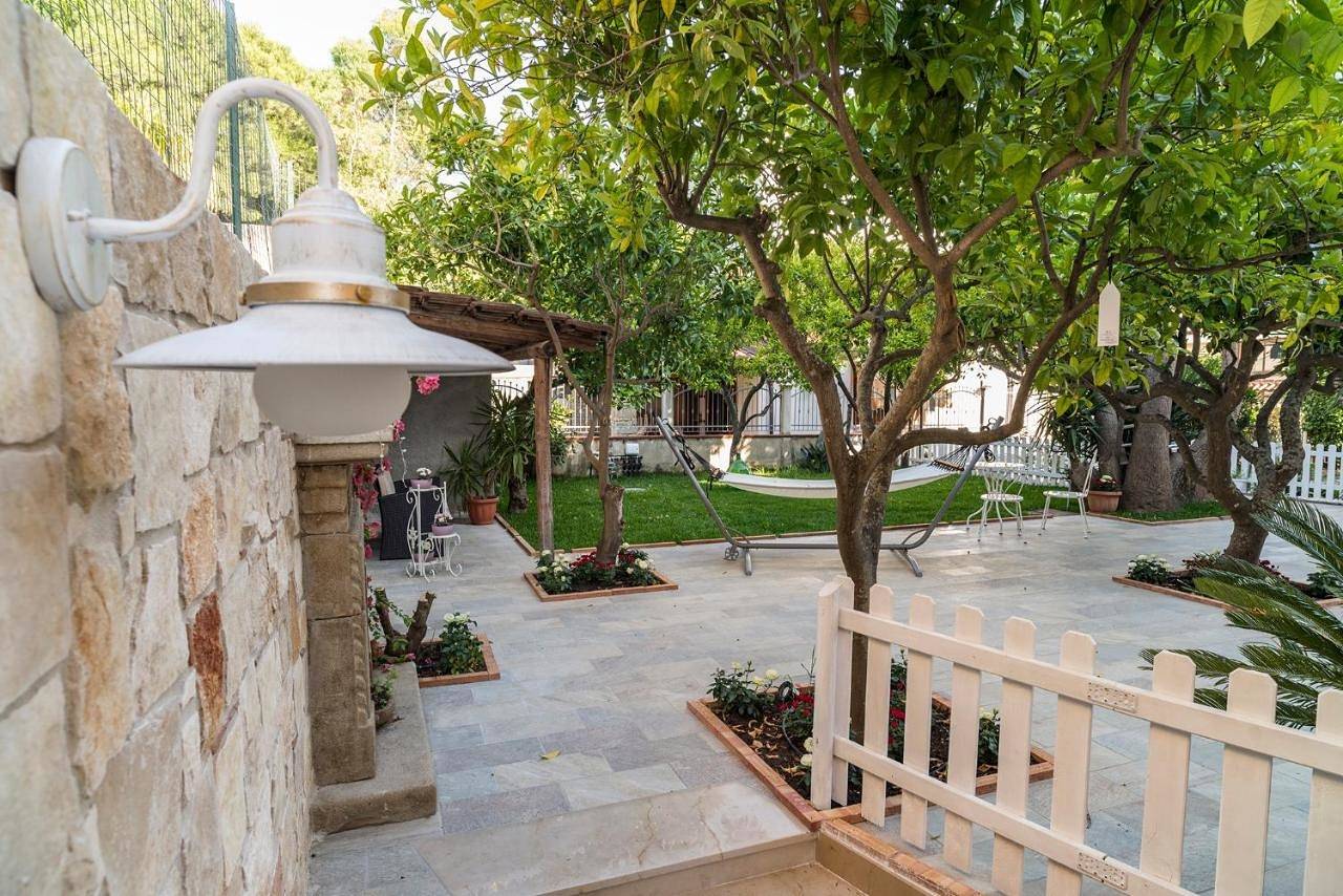 Double Room with Balcony and Sea View in Santa Maria di Castellabate, Castellabate