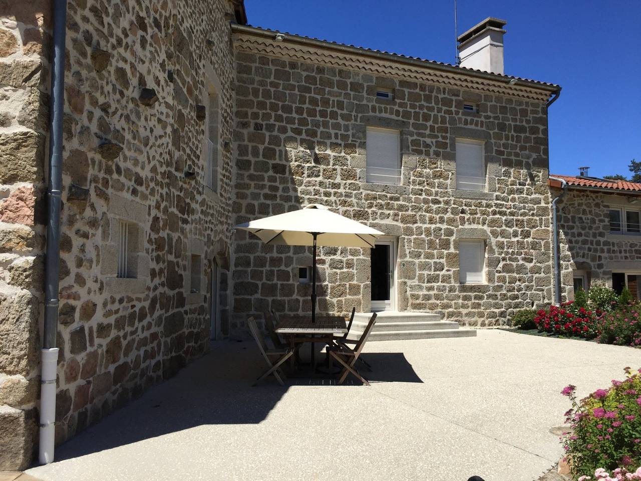 Gîte La Ferme de Vachères - 14 personnes, Monistrol-sur-Loire in Monistrol-sur-Loire, Massif central
