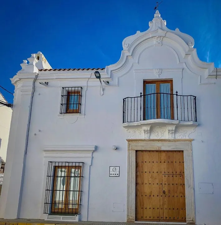 Chalet para 6 personas, con terraza además de vistas y piscina - 1