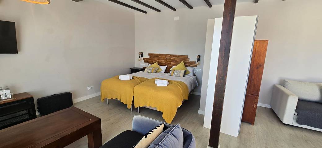 Habitación para 4 personas, con jardín y sauna - 1