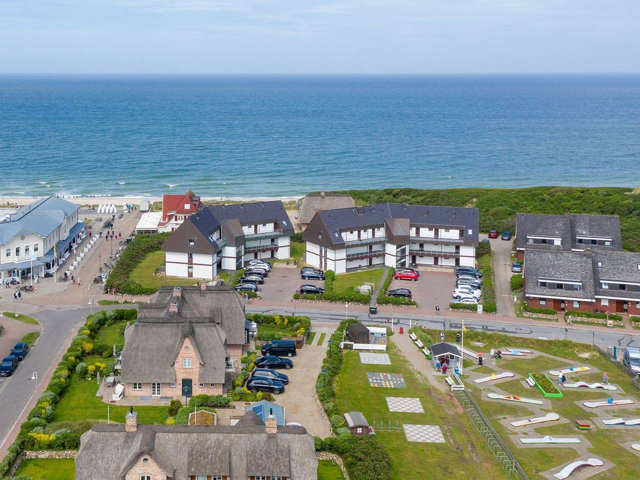 Ganze Ferienwohnung, Strandperle - "Strandperle auf Sylt: Ihr Traumurlaub mit Meerblick und Komfort!" in Wenningstedt, Sylt