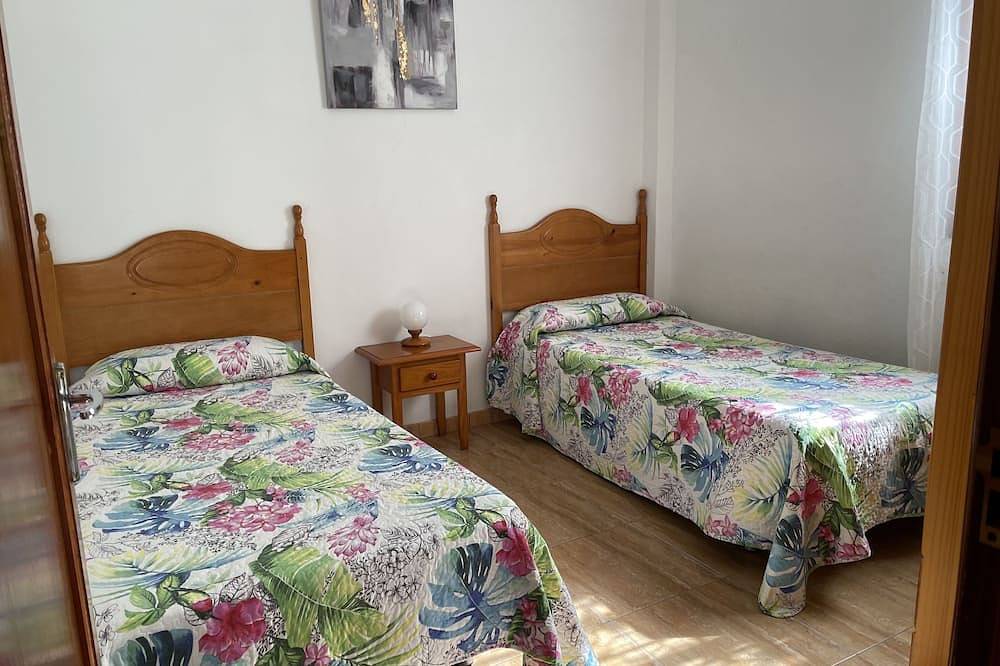 Small cottage in the village, off the main road, with W-Lan in Chelé, Valle Gran Rey