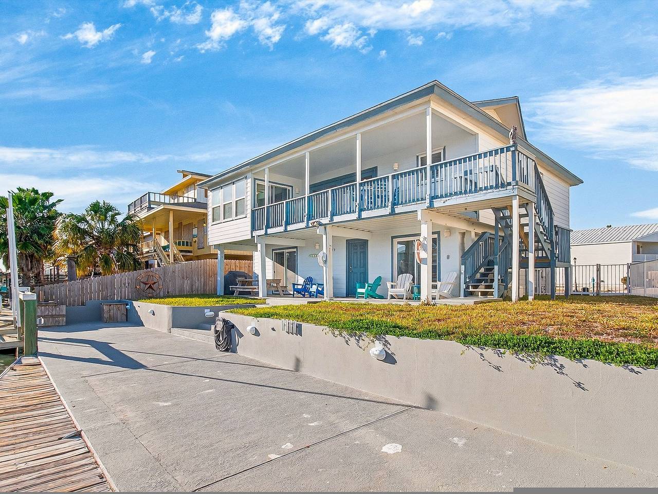 Vacation Rental for 10 Guests in City-by-the Sea, Aransas County