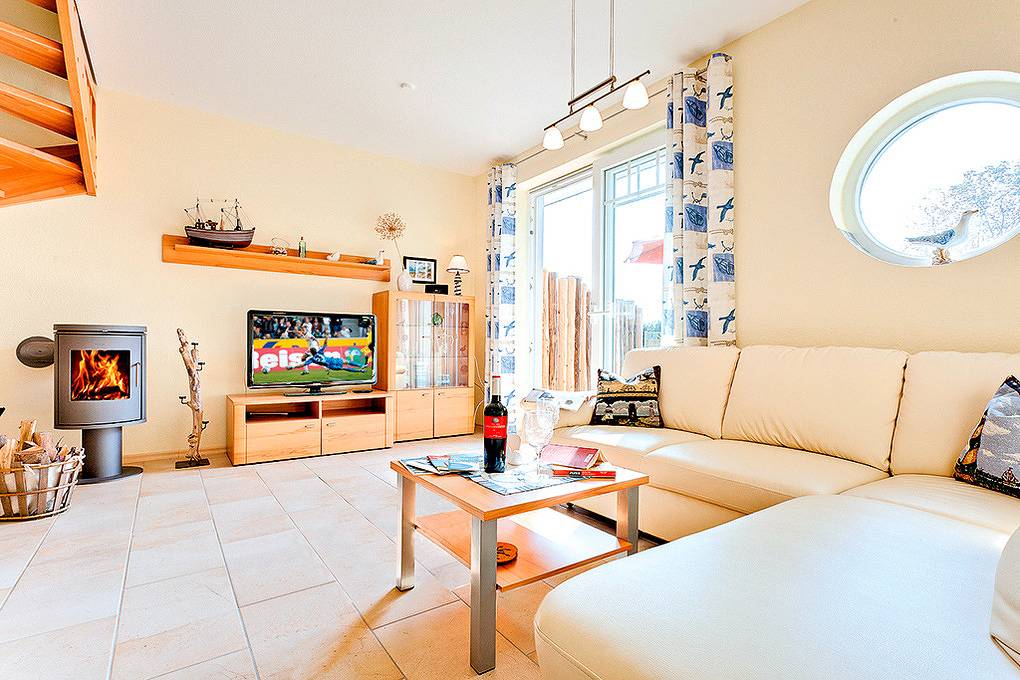 Ganze Ferienwohnung, D 065.010 - Fewo Lamp/Rieger Maisonette rechts in Wieck am Darß, Fischland - Darß - Zingst