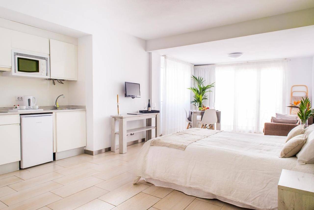 Aparthotel para 10 personas con jardín in Puerto de Corralejo, La Oliva