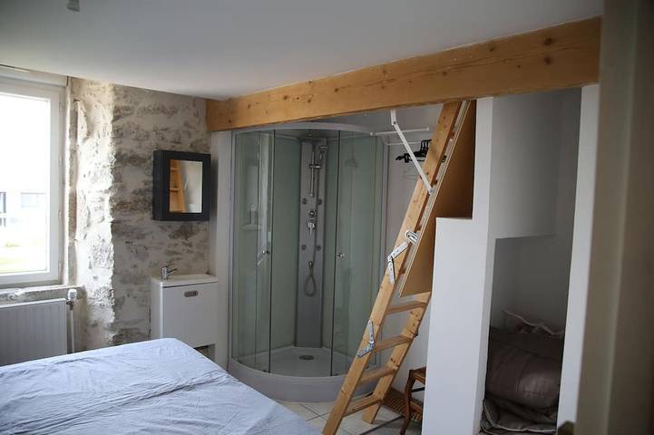 Location de vacances pour 10 personnes, avec jardin dans La Chapelle-Largeau - 4