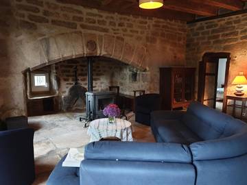 Maison De Vacances pour 6 Personnes dans Chaumeil, Massif central, Photo 4