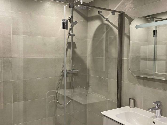 Appartement entier, Appartement 3 pièces, 2 ch, plage, parking, clim, Wifi in Calvi, Région de Calvi