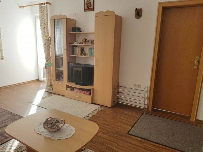 Ferienwohnung für 2 Personen, mit Ausblick und Balkon in Geigenbaumuseum Mittenwald - 3