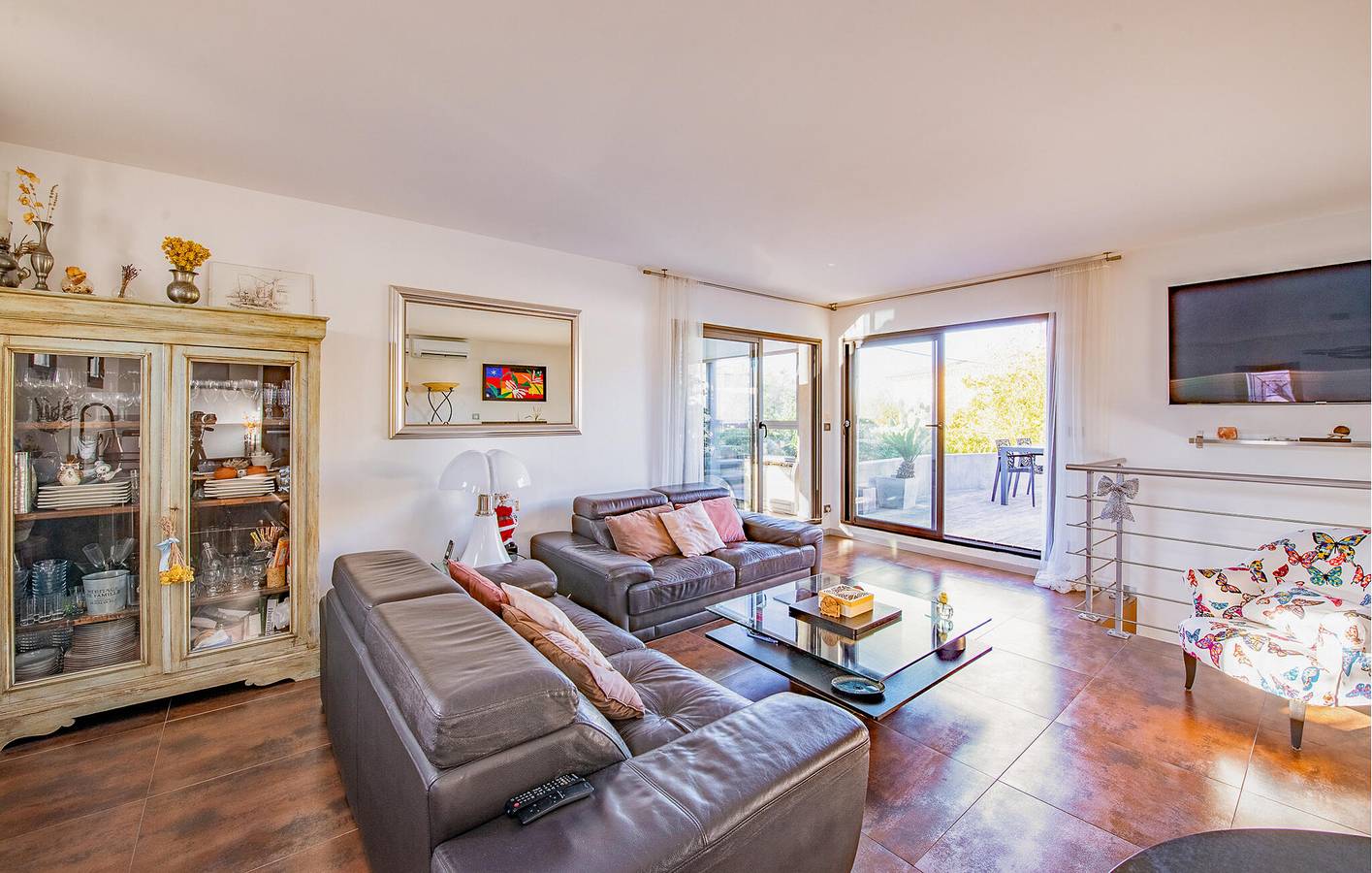 Appartement mit Meerblick, Parkplatz, AC, Waschmaschine & Internet | 110 qm | Nähe Strand & Restaurant in Marseille, Marseille und Umgebung