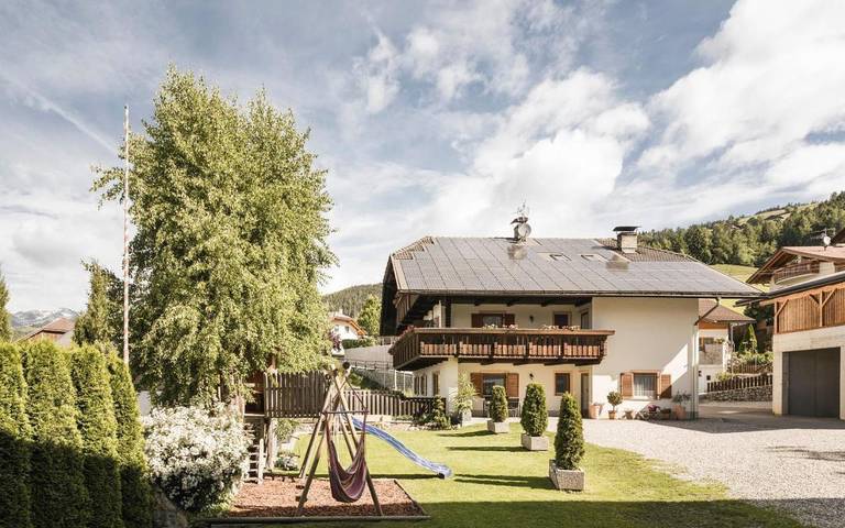 Ferienwohnung für 2 Personen, mit Garten und Ausblick sowie Sauna, kinderfreundlich - 1