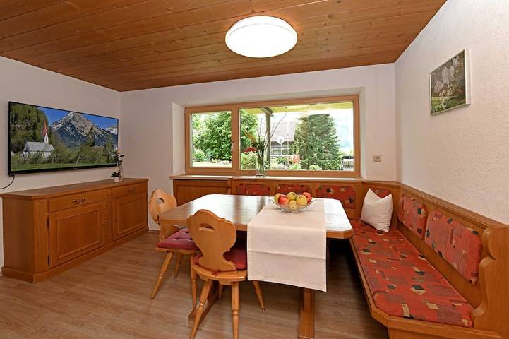 Apartment for 4 people, with terrace in Au