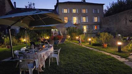 Chambre d’hôte pour 6 personnes, avec jardin et terrasse dans Neufchâteau