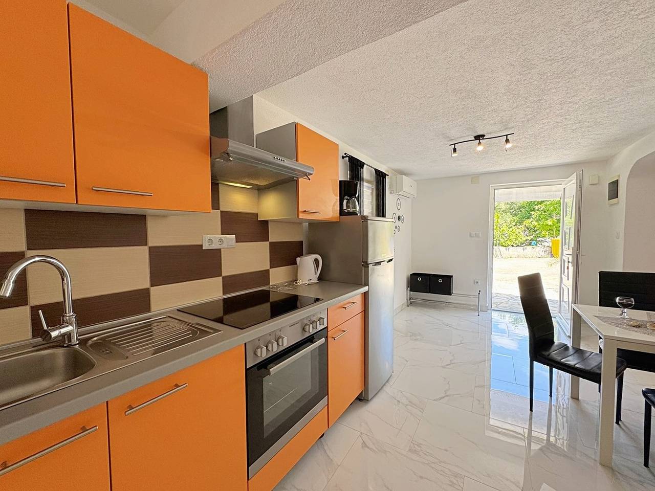 Geheel appartement, Top Apartment - pet-friendly, wheelchair-friendly, terrace, Bbq in Polje, Krk
