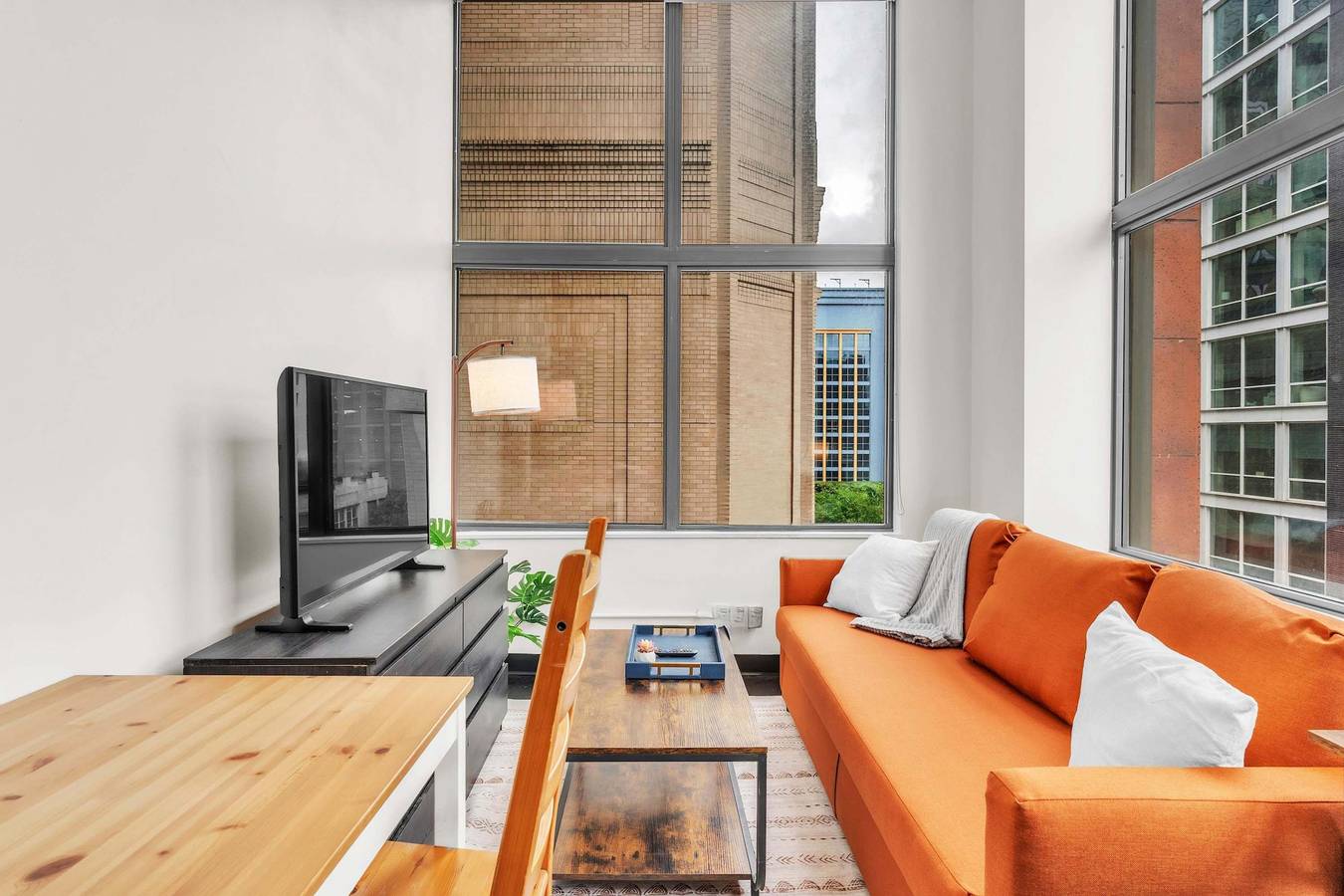 Ganze Wohnung, Cozysuites Modern 1Br in Downtown Pitts  20 in Pittsburgh, Allegheny County
