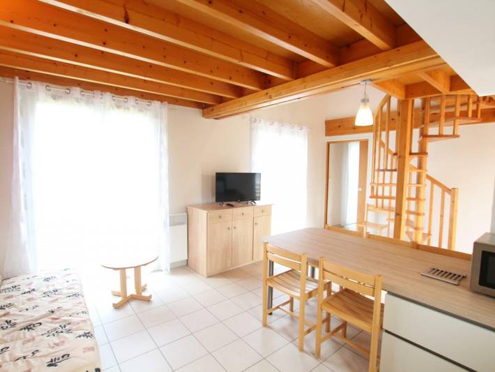 Gîte pour 6 personnes, avec jardin dans Biville - 4