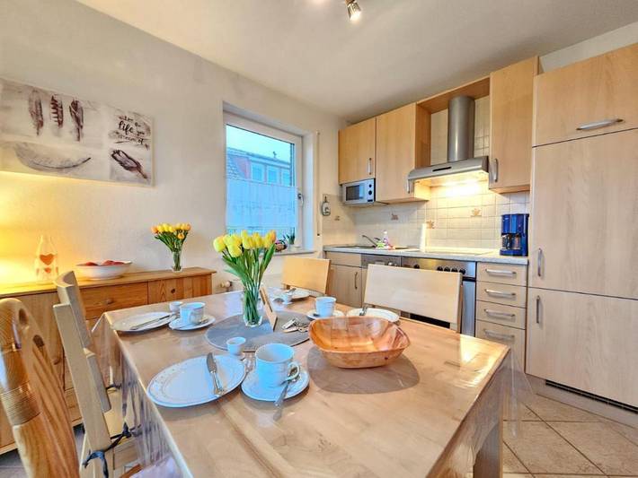 Ferienhaus für 5 Personen, mit Terrasse und Garten in Nesse - 4