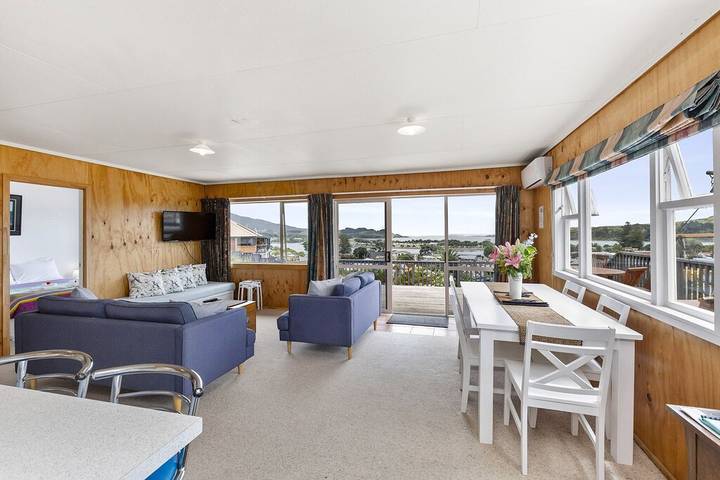 Location de vacances pour 6 personnes, avec balcon et jardin à Raglan