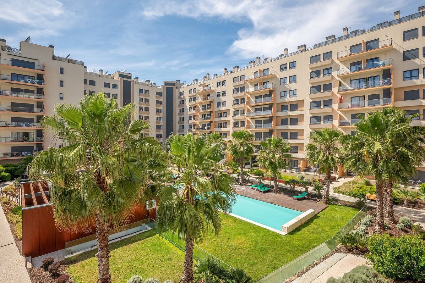 Entire apartment, Guestready - Tranquil Seixal Haven in Seixal, Setúbal Peninsula