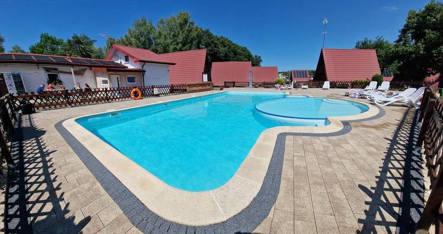 Wynajem wakacyjny dla 8 osób, z taras i ogród oraz basen i widok, zwierzęta dozwolone w Łazy