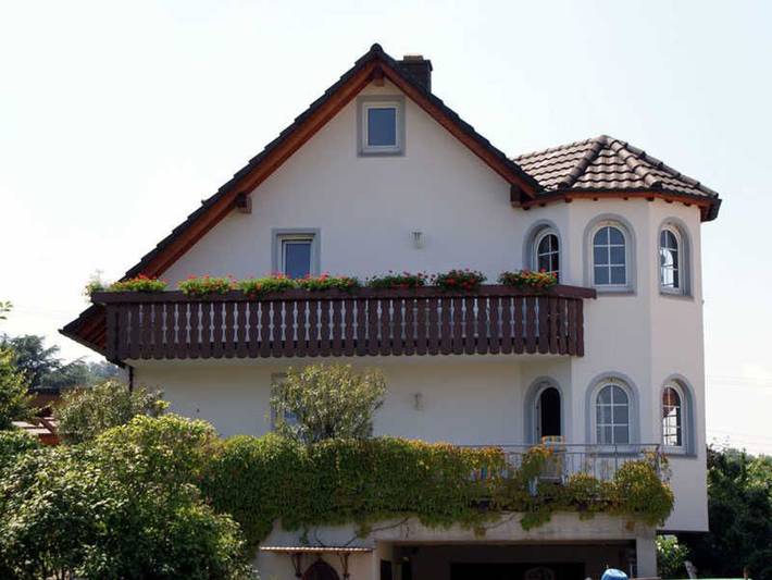 Ferienwohnung für 4 Personen, mit Balkon und Garten in Kaiserstuhl