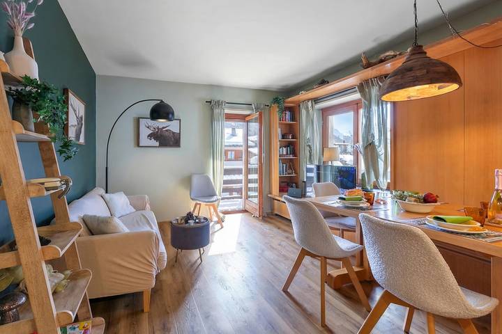 Ganze Wohnung, Appartamento Alpine Suite Ski-in/out in Sestriere, Via Lattea