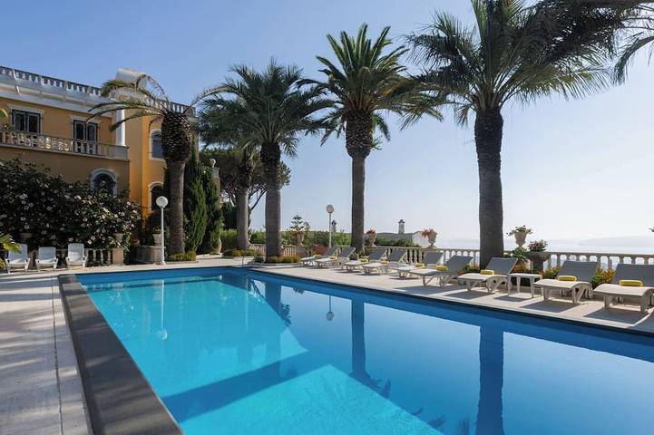 Villa pour 12 personnes, avec jardin, animaux acceptés - 1