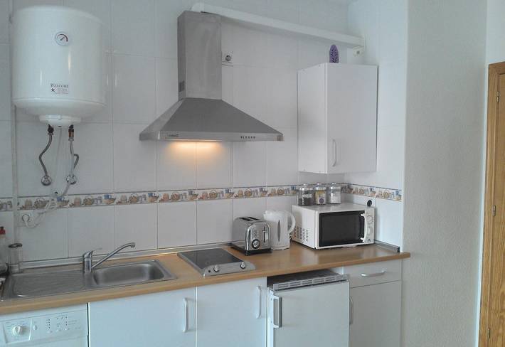 Apartamento entero, Apartamento a 300m de la playa, Vistas a la Piscina con Balcón y Wi-Fi in Playa La Bajadilla, Roquetas de Mar