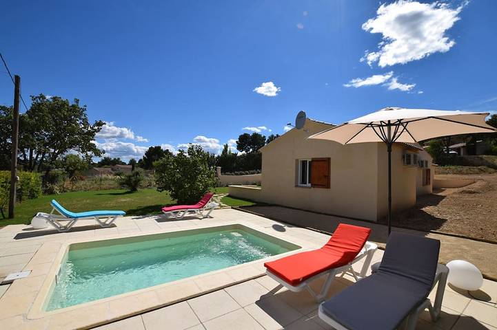 Chalet para 4 personas, con terraza y jardín - 1