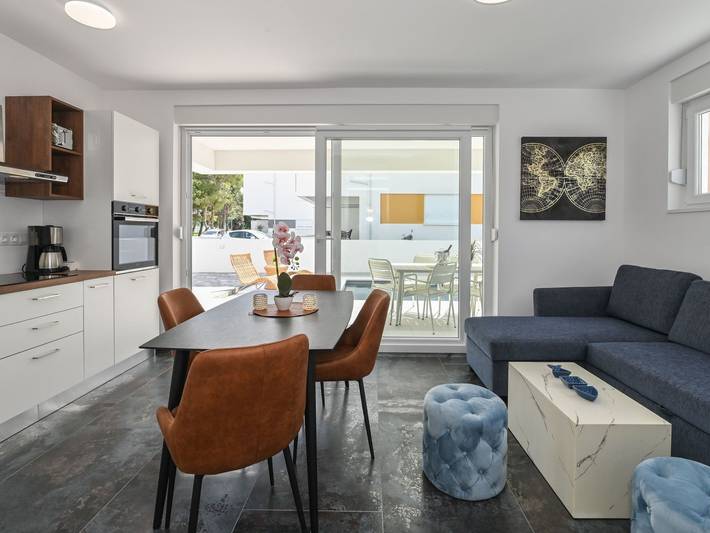 Ferienhaus für 20 Personen, mit Pool und Garten in Novalja - 4